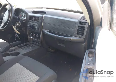 2009 Jeep Liberty Sport from USA, damaged, VIN 1J8GP28K39W533782